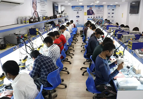 Mobile Repairing Course Image